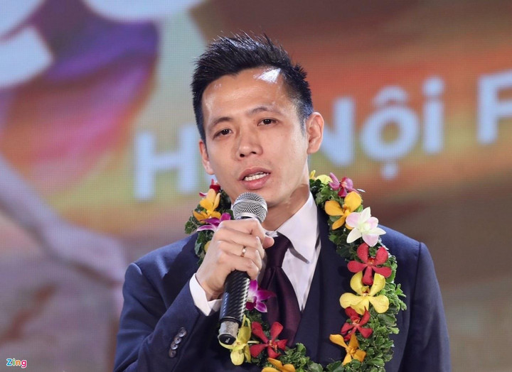 Văn Quyết: 'Hy vọng HLV Troussier nâng tầm bóng đá Việt Nam' - 1