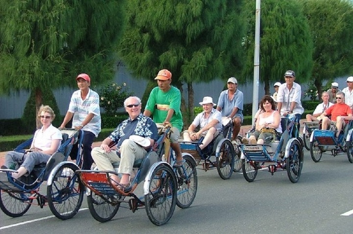 Du khách quốc tế đến Việt Nam tăng mạnh - 1