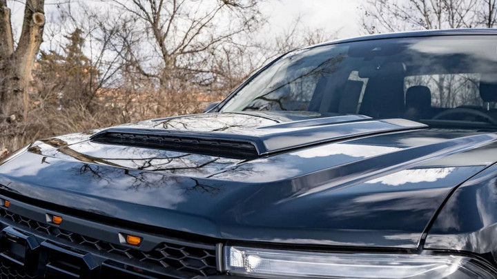 Ford Maverick độ theo phong cách phim 'Back to the Future' - 9