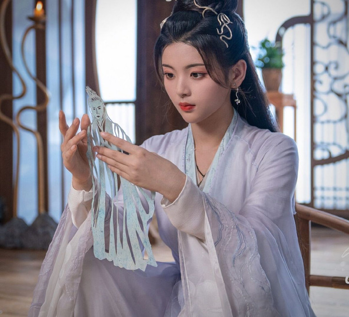 Dương Siêu Việt diễn như buồn ngủ, phim bị chê là bản sao lỗi của Hoa Thiên Cốt - 2