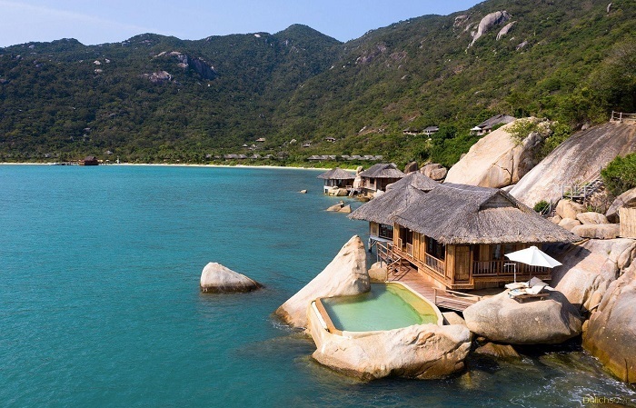 10 địa điểm du lịch Nha Trang có bãi tắm đẹp nhất - 5