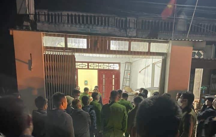 Cặp vợ chồng tử vong trong căn nhà khóa trái - 1