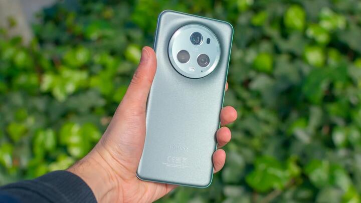 Loạt smartphone mới ra mắt tại MWC 2023 - 7