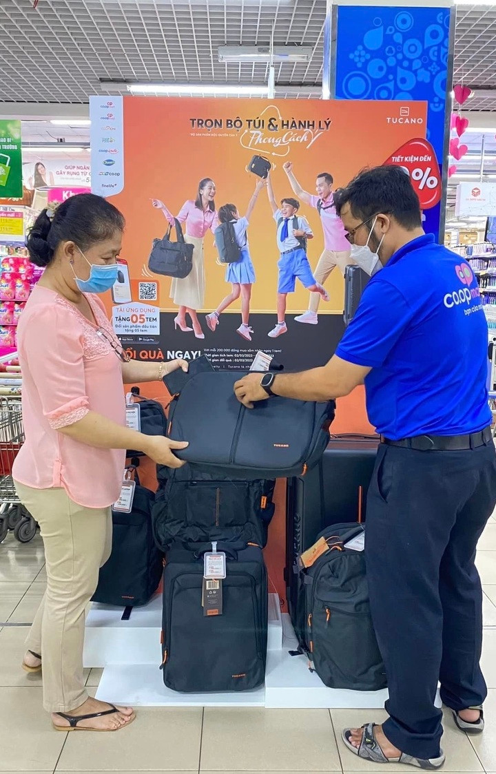 Co.opmart chuẩn bị 500.000 bộ túi và hành lý phong cách Ý dành tặng khách hàng - 1