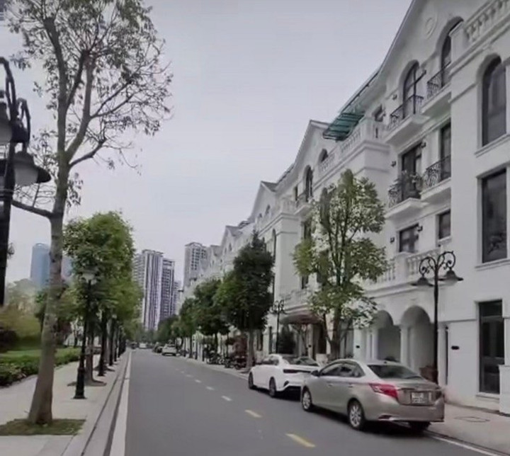 Môi giới tung quảng cáo 'giá nhà giảm sập sàn', nhiều người sập bẫy - 1