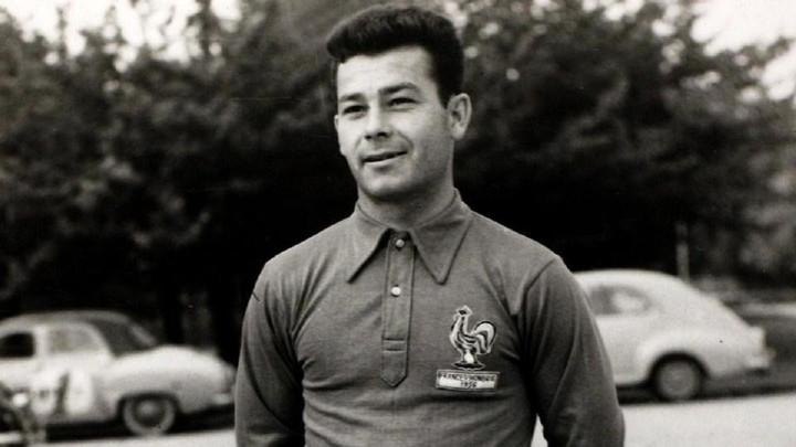 Huyền thoại bóng đá Just Fontaine qua đời - 1