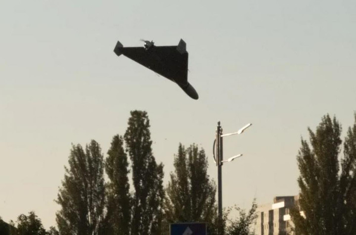 UAV tấn công sâu lãnh thổ Nga, ông Putin ra lệnh tăng cường an ninh biên giới - 1