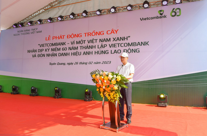 Vietcombank phát động chương trình trồng 60.000 cây xanh - 1