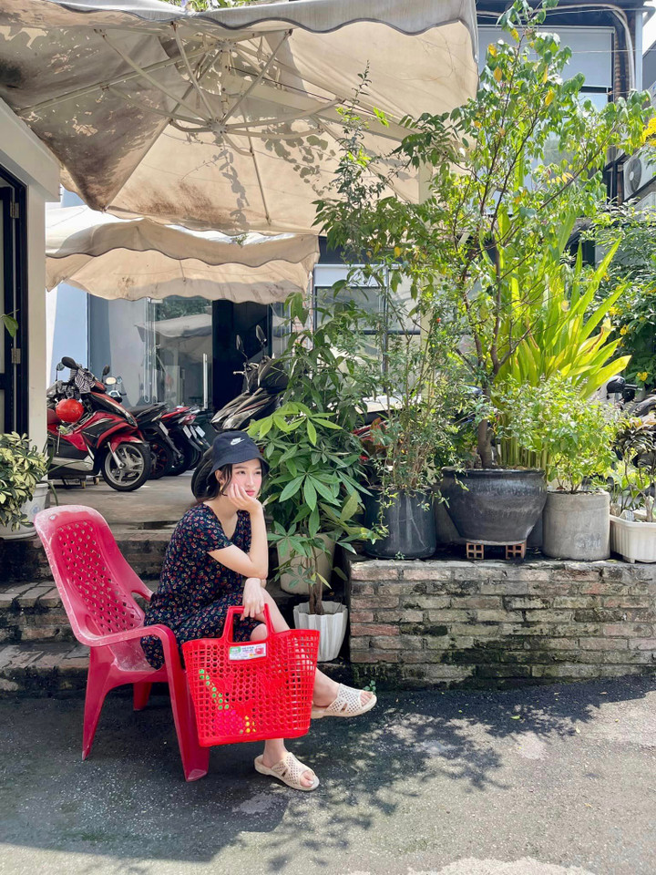 Sao Việt 3/3: Phước Sang lộ diện tươi tắn, Thanh Thanh Hiền khoe ảnh bên hai con - 6