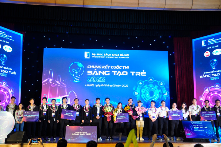 'Tàu tự hành thông minh' giành giải Nhất Sáng tạo trẻ Bách Khoa 2022 - 3