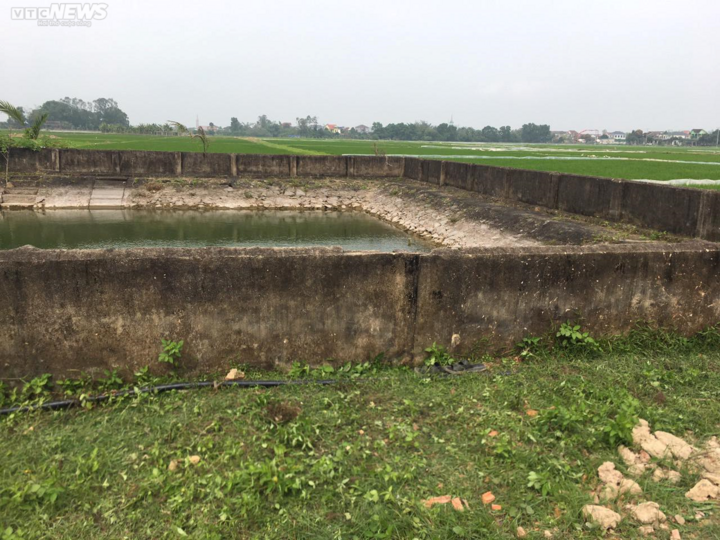 Hà Tĩnh: Phát hiện 3 người chết đuối trong giếng làng - 1