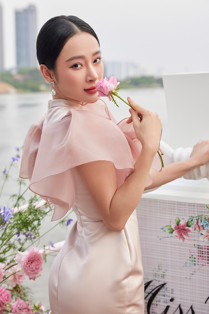 Angela Phương Trinh thăng hạng nhan sắc sau khi giảm gần 10kg - 7