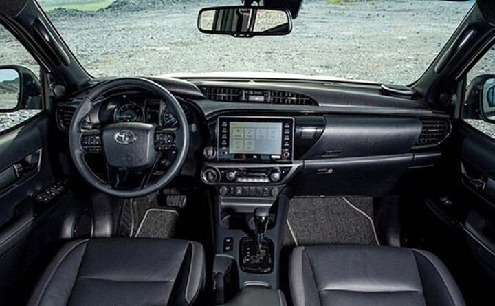 Tính năng xe Toyota Hilux 2023 sắp về Việt Nam - 2