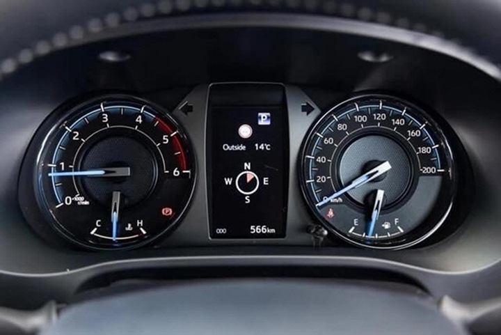 Tính năng xe Toyota Hilux 2023 sắp về Việt Nam - 3