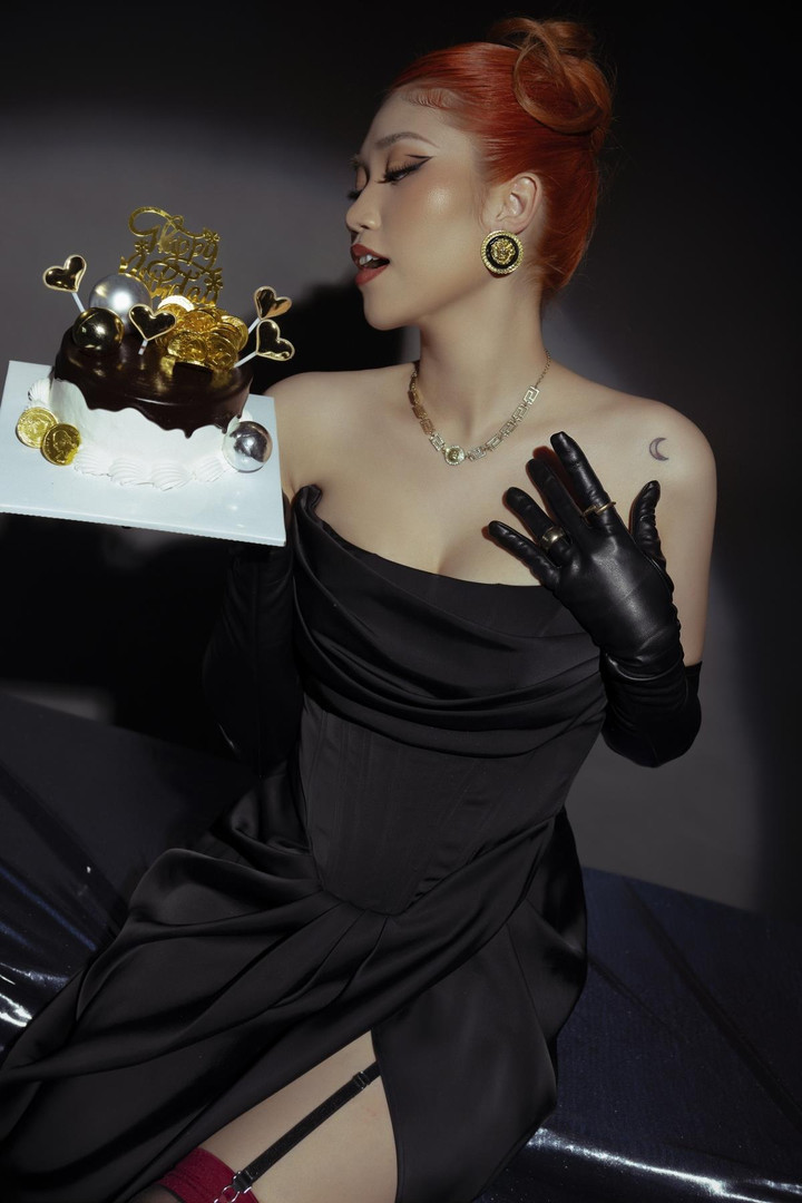 Con gái NSƯT Cát Tường quyến rũ, gợi cảm trong bộ ảnh đón tuổi 21 - 10