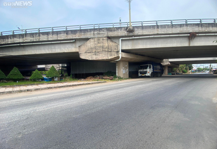 'Chưa bao giờ thấy rác thải vô tư tập kết đầy đường phố Cần Thơ nhiều như thế' - 11