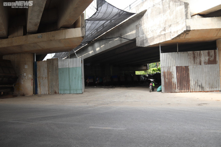 'Chưa bao giờ thấy rác thải vô tư tập kết đầy đường phố Cần Thơ nhiều như thế' - 14