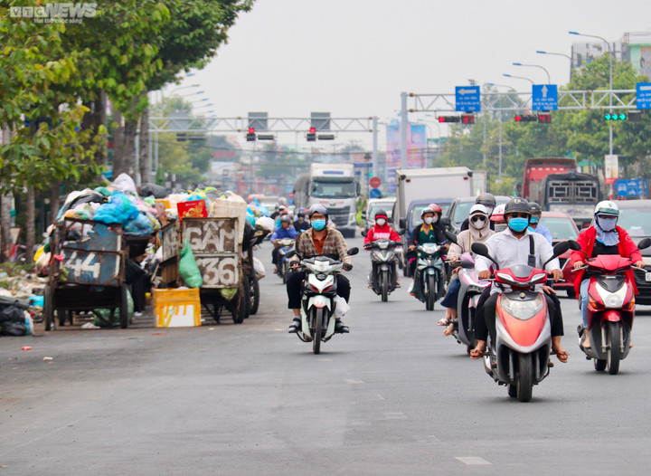 'Chưa bao giờ thấy rác thải vô tư tập kết đầy đường phố Cần Thơ nhiều như thế' - 3