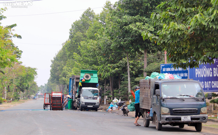 'Chưa bao giờ thấy rác thải vô tư tập kết đầy đường phố Cần Thơ nhiều như thế' - 9
