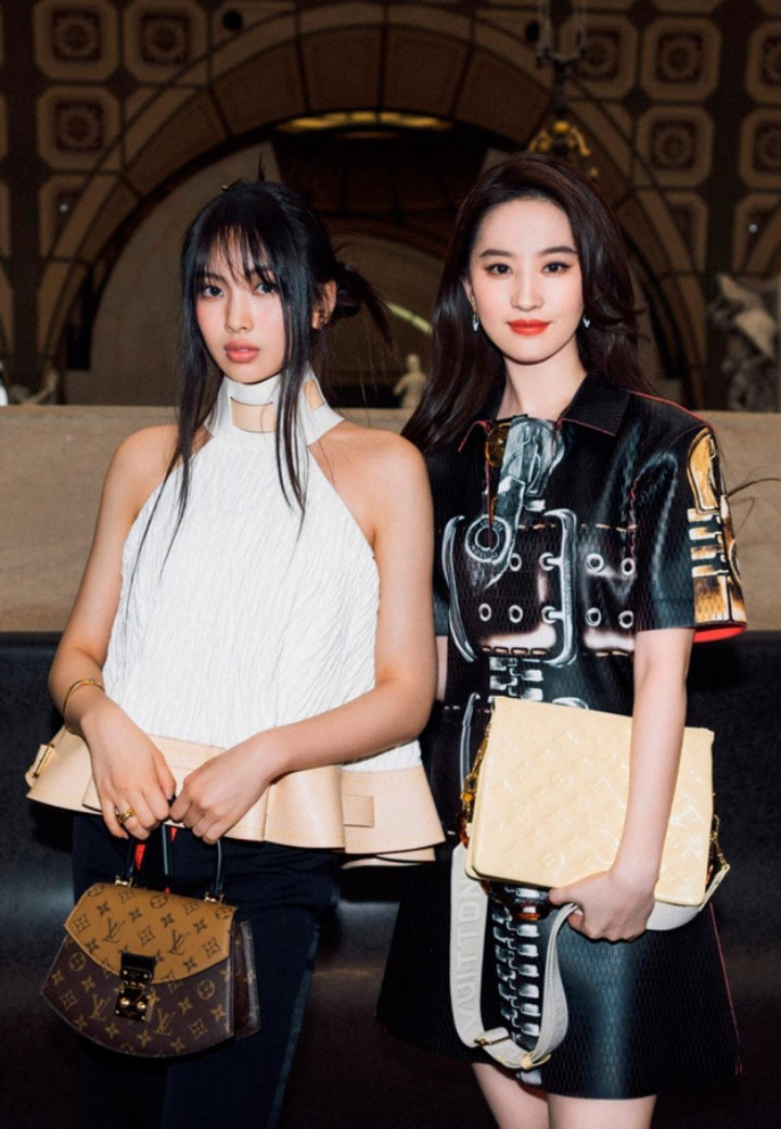 Châu Bùi sánh vai dàn khách mời 'khủng' tại Louis Vuitton Thu - Đông 2023 - 6