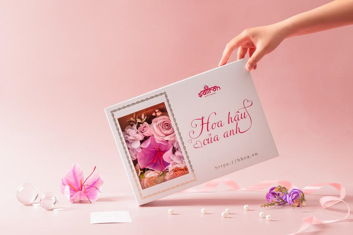 Cận cảnh hộp quà 'Hoa hậu của anh' hot rần rần dịp 8/3 - 2