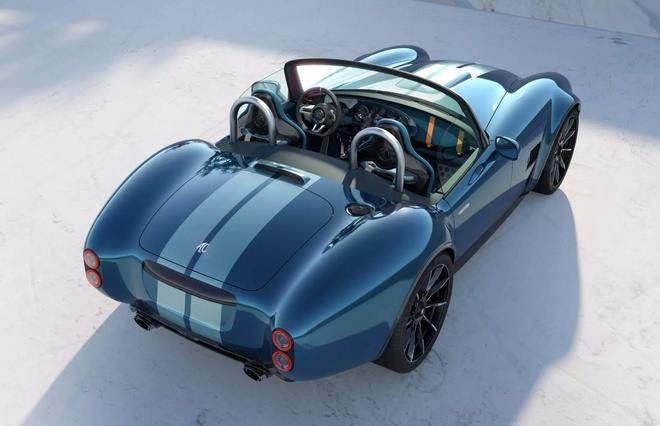 Huyền thoại AC Cobra được hồi sinh với giá hơn 330.000 USD - 2