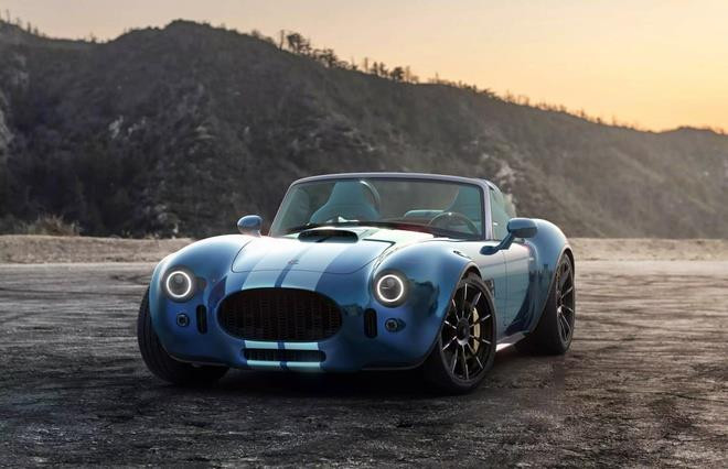 Huyền thoại AC Cobra được hồi sinh với giá hơn 330.000 USD - 1