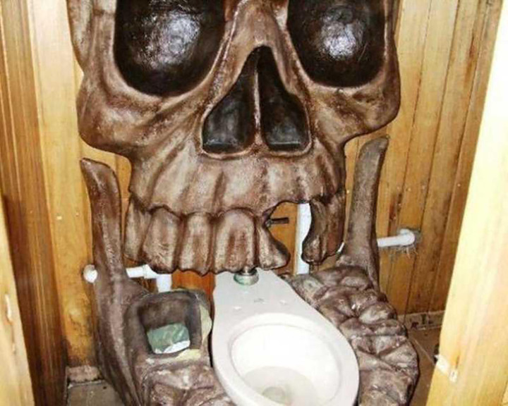 Loạt nhà vệ sinh kỳ quặc khiến nhiều người thà nhịn chứ nhất quyết không dùng - 7
