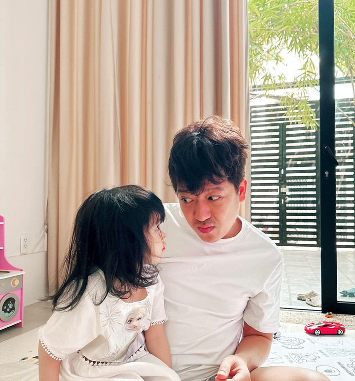 Sao Việt 11/3: Trường Giang khoe con gái, Mai Thu Huyền trẻ đẹp bên chồng - 3