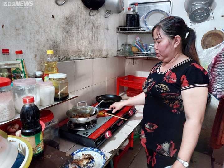 Mất việc, thu nhập giảm, nhiều công nhân ở TP.HCM muốn bỏ phố về quê - 4