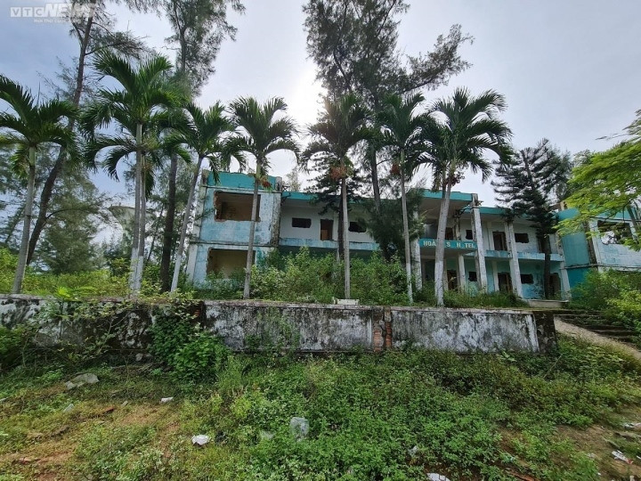 Quảng Ngãi chấm dứt hoạt động dự án du lịch 'xí' đất vàng ven biển suốt 13 năm - 2