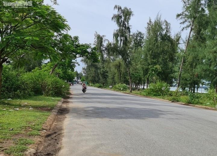 Quảng Ngãi chấm dứt hoạt động dự án du lịch 'xí' đất vàng ven biển suốt 13 năm - 1