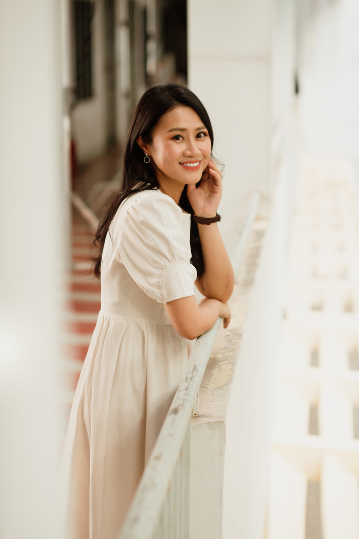 Nữ MC xinh đẹp của VTV bất ngờ lấn sân ca hát - 1