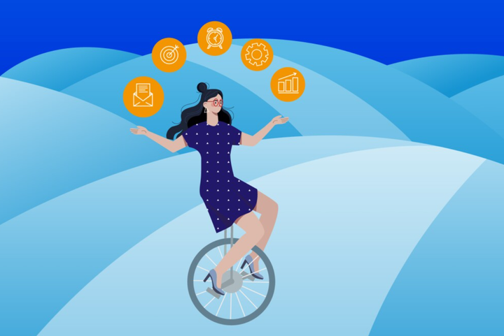 Lương không đủ, giáo viên phải làm shipper - 1