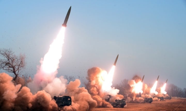 Ông Kim Jong-un lệnh cho quân đội sẵn sàng tình huống chiến tranh - 1