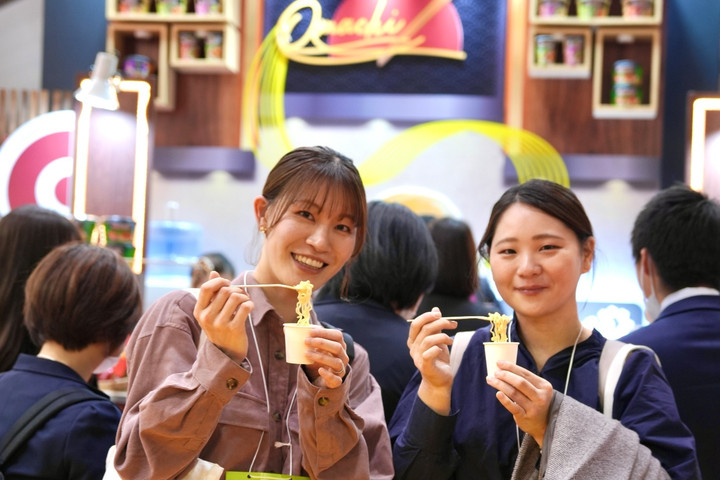 Mỳ trộn Omachi Xốt Spaghetti ‘gây sốt’ từ thị trường nội địa đến quốc tế - 5