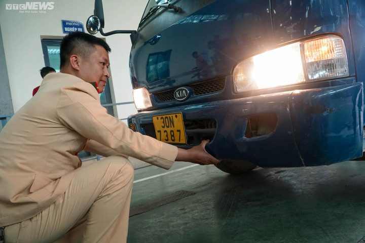 CSGT tăng cường cho các trung tâm đăng kiểm phải đạt tiêu chuẩn gì? - 2
