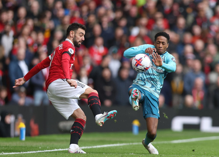 Trực tiếp bóng đá Man Utd 0-0 Southampton: Casemiro nhận thẻ đỏ - 7