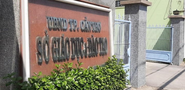 Gói thầu sai phạm tại Sở GD&ĐT: Công an Cần Thơ thông báo tìm người bán máy - 1