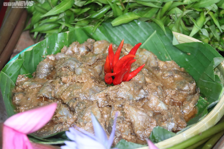 Đặc sản lẩu mắm U Minh - món ăn hấp dẫn không thể bỏ qua khi đến Cà Mau - 2