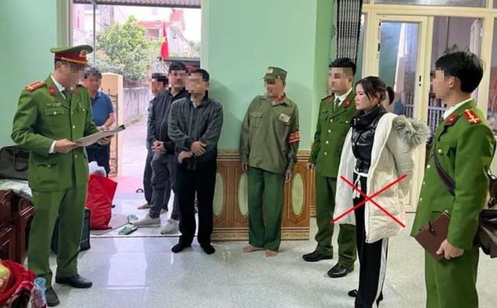 Nữ quái Quảng Bình cầm đầu đường dây mạo danh facebook lừa đảo hơn 25 tỷ đồng - 1