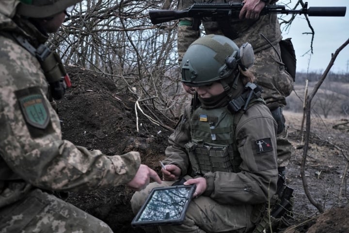 Ukraine nói Nga tấn công thành phố Sloviansk gần Bakhmut - 1