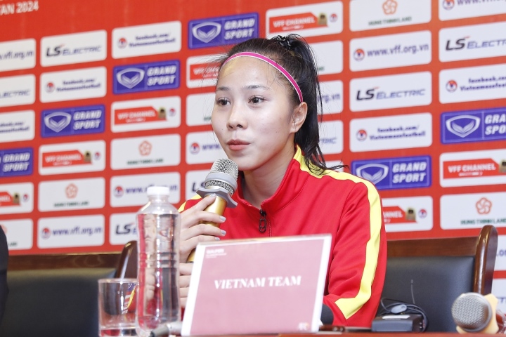 Nhan sắc ngọt ngào của nữ đội trưởng U20 Việt Nam gây sốt mạng xã hội - 1