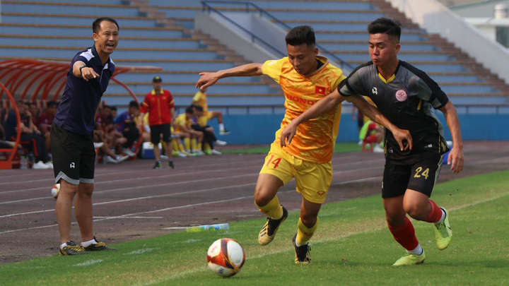 U23 Việt Nam thắng CLB Phú Thọ 2-1 - 1