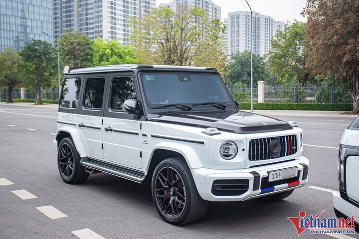 Chiêm ngưỡng dàn siêu xe trị giá trăm tỷ dạo phố ở Hà Nội - 12