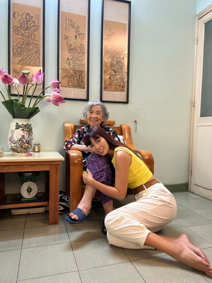 Sao Việt 16/3: Hồng Nhung trẻ đẹp tuổi 53, Bình Tinh nhớ ba nuôi Vũ Linh - 6