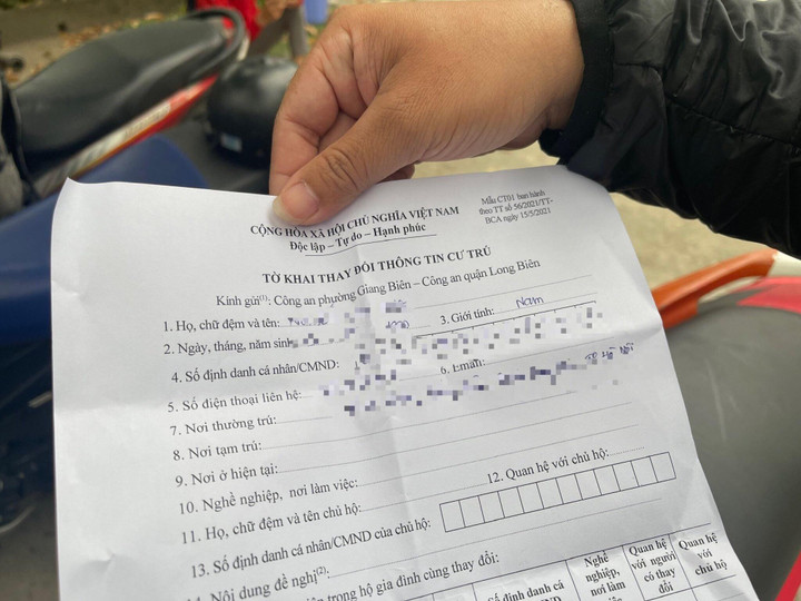 Phụ huynh 'nhẹ gánh' sau thông báo dừng yêu cầu xác nhận cư trú - 2