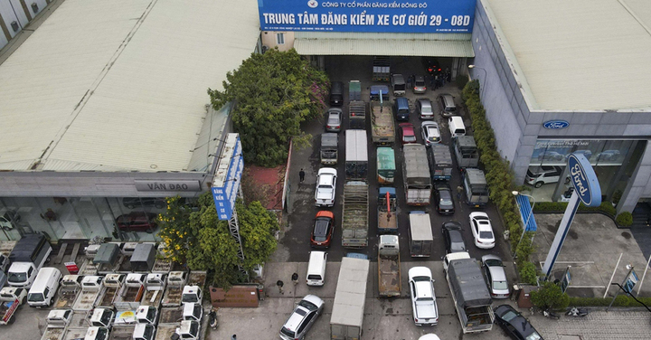 Giải quyết khủng hoảng đăng kiểm: Nên mở cho cả công an, quân đội tham gia - 1