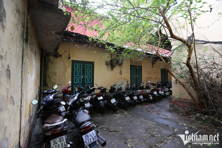 Cảnh hoang lạnh của Hãng phim truyện Việt Nam trên đất vàng giữa thủ đô - 4