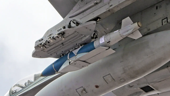 Bom thông minh JDAM của Mỹ lần đầu được sử dụng ở Ukraine - 2